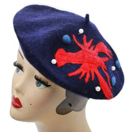 Dark blue beret with lobster application