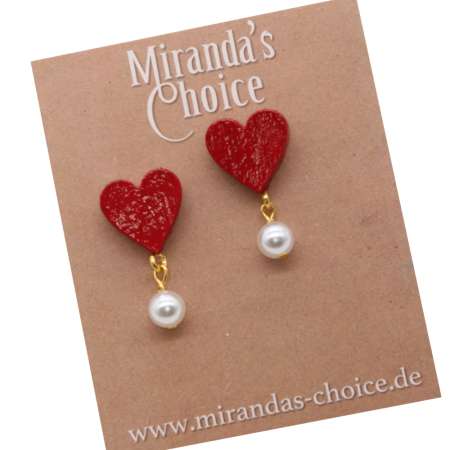 Earrings with red heart