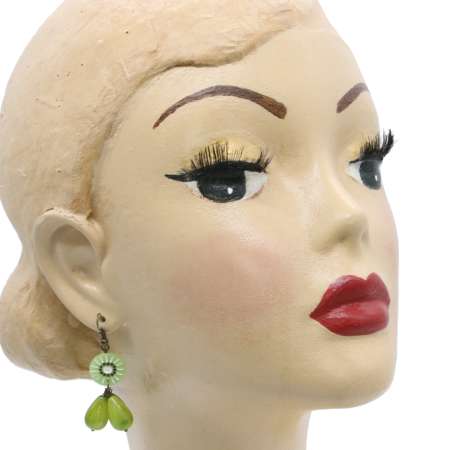 Head: Kiwi - earrings with green drop pendant