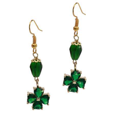Earrings with dark green sparkling clover leaf