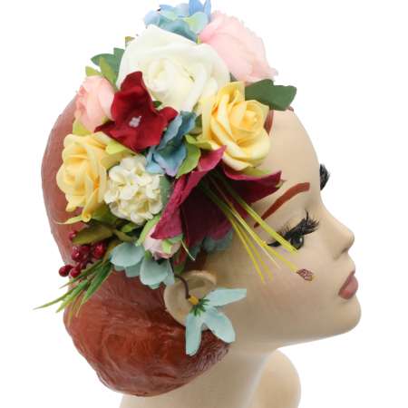 Fascinator großer halber Hut mit Blumen