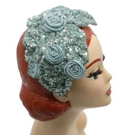 Half Hat with turquoise Flowers