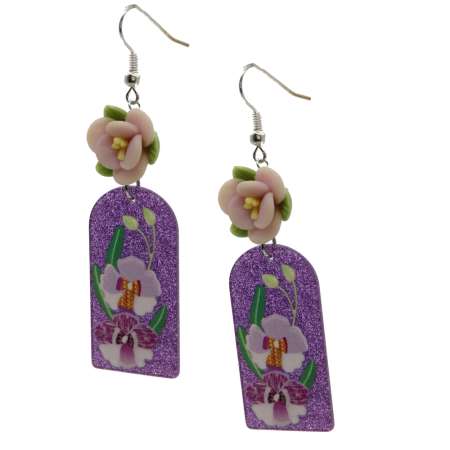 Earrings with flat resin pendants & orchid