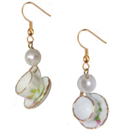 Earrings with small porcelain cups