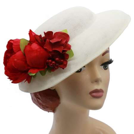 big hat with red peonies & roses