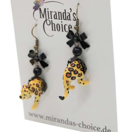 earrings with leopard