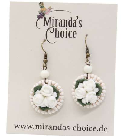 earrimngs vintage style white clay roses