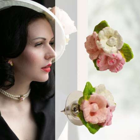 Stud earrings with small flowers - Madame Rhos