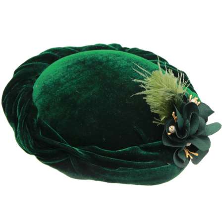 velveteen circle hat dark green vintage