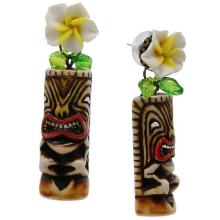 Hawaii-Ohrringe mit Tiki und Hawaii-Blume