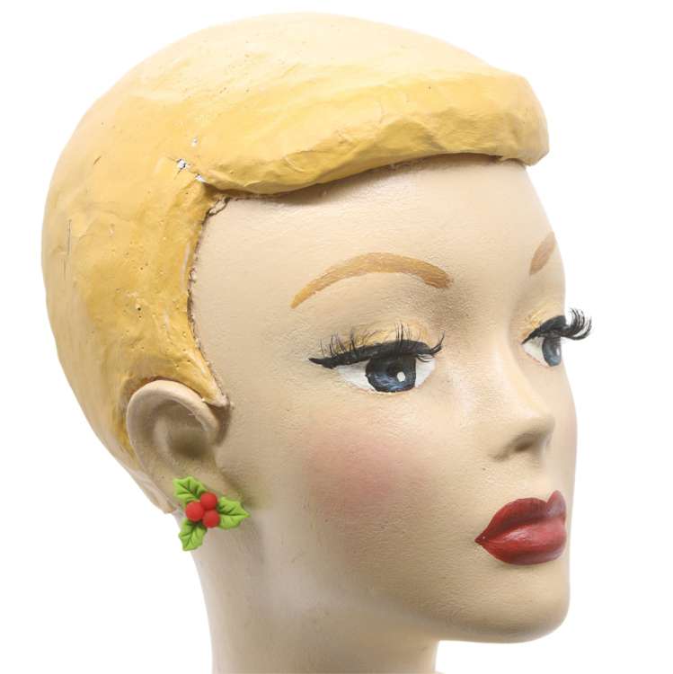 head with Christmas earrings in yellow