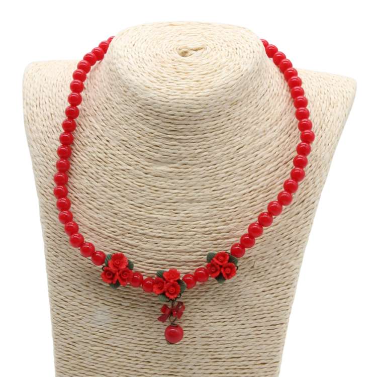 Red Pearl Necklace with Rose Pendants