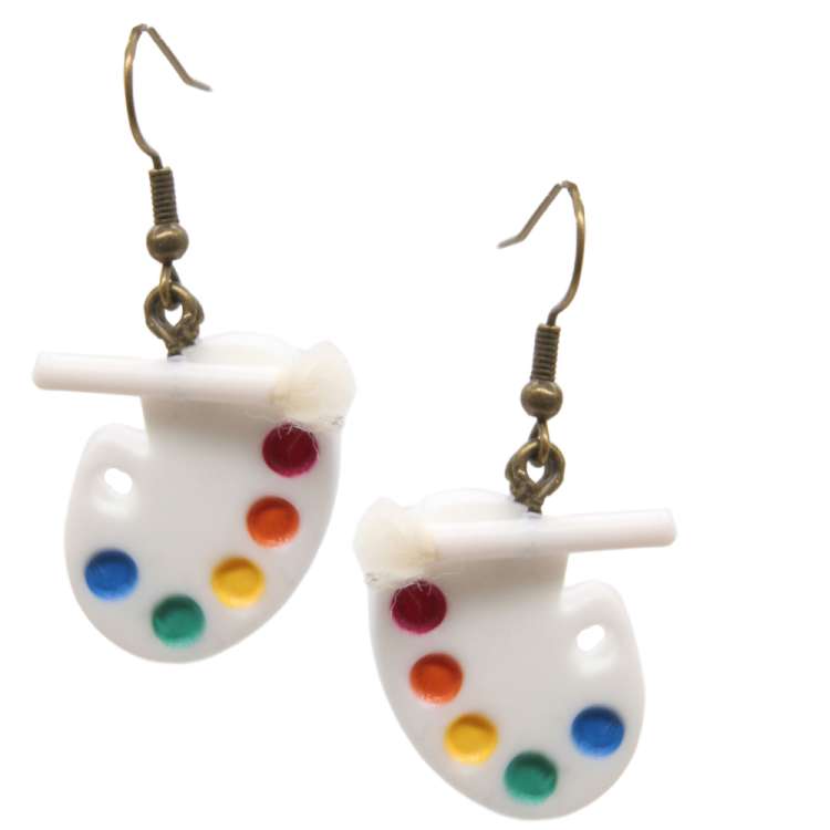 earrings with palette
