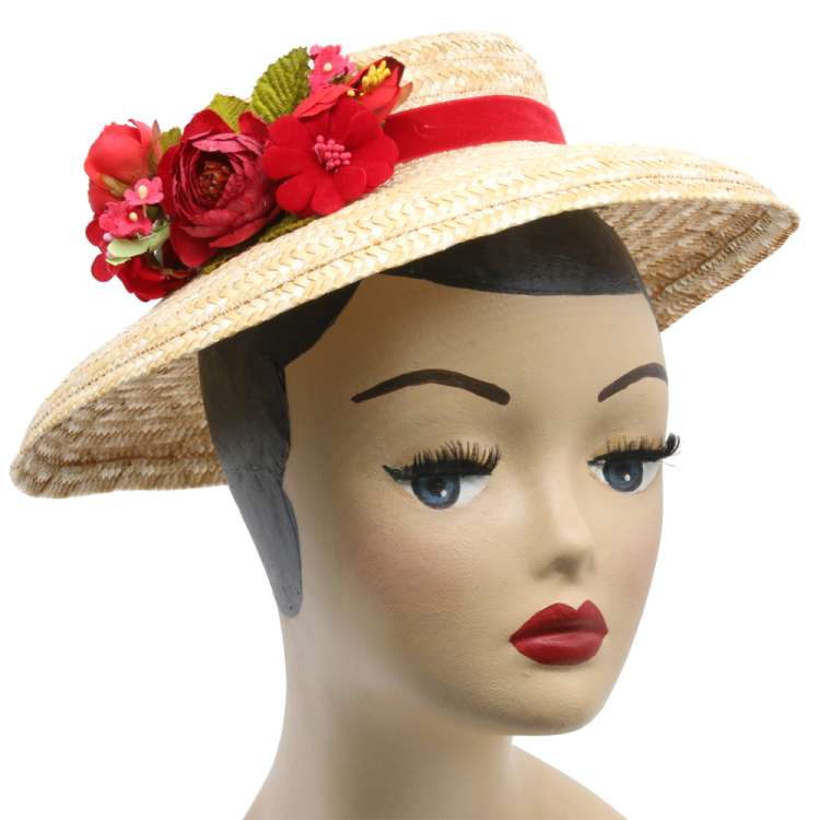 hat flower red