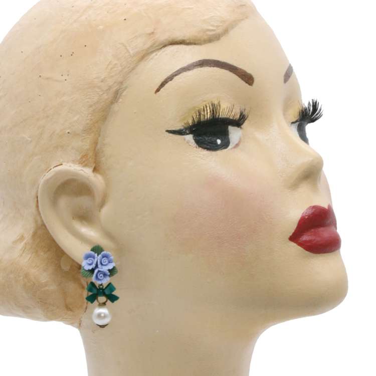 Kopf: Blaue Rosen und Perle - Ohrringe im Vintage Stil