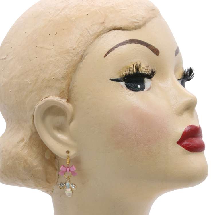 Head: glitter bee earrings rose