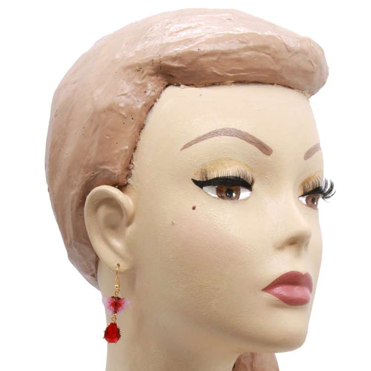 Head with Earrings with sparkling drop in red and pink butterfly