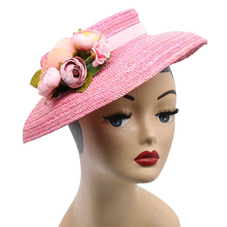 Mushroom hat and pink changeable flowers