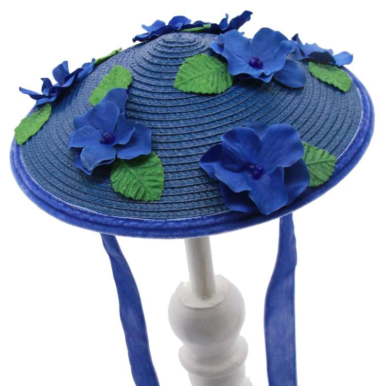 Conical hat blue with blue flowers
