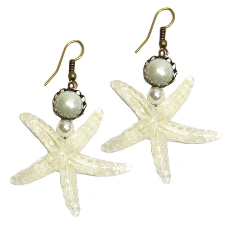 Earrings with white glitter starfish