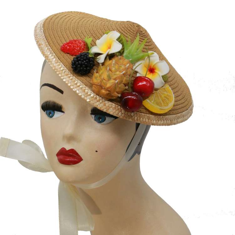 Cone hat in brown with fruits and straw braid
