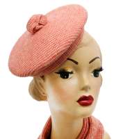 Barett hat in pink - wool