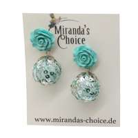 Stud earrings with roses in turquoise & pearl from sequins